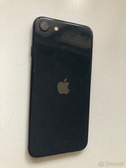 Predám IPhone SE 2020 64 GB - 2