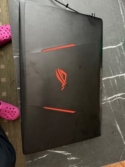 Asus ROG strix GL553VD i7 1TB 8gb ram NOVÝ - 2
