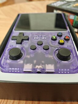 Predam retro konzolu R36s - 2