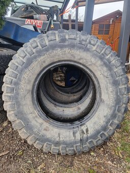 BF Goodrich Mud Terrain 255/85 R16 OFFROAD pneu - 2