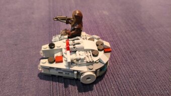 LEGO 75193 LEGO Star Wars Millennium Falcon Microfighter - 2