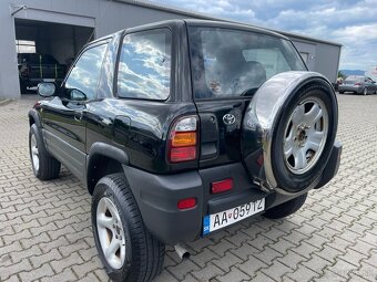 Predam toyota rav4 automat - 2