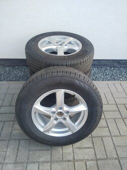 Elektrony Brock RC design, Nokian WetProof SUV - 2