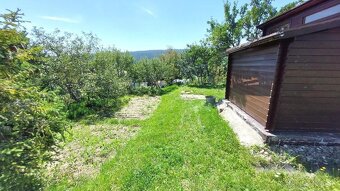POZEMOK 366 m2, ZÁHRADNÁ CHATA, MOŽNÁ STAVBA 6x6 m2, GÁNOVCE - 2