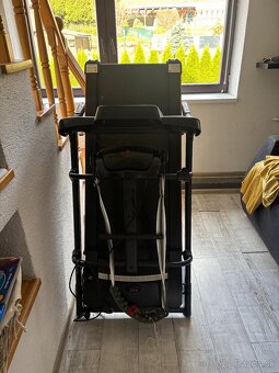 Bežiaci pás SPORT T-280M – takmer nový - 2