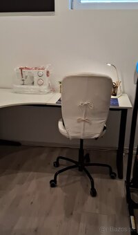 Predám pracovný stôl - 2