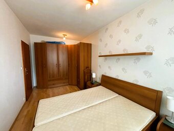 3-izbový čiastočne zrekonštruovaný byt v lukratívnej časti P - 2