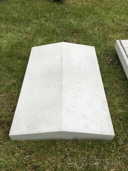 MURIKOVE STRIEŠKY , DLAŽBA A OBKLAD - 2