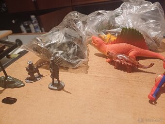 Staršie hračky - 2