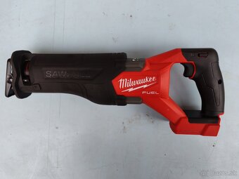 Milwaukee M18 Chvostová pila - 2