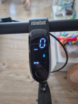 Ninebot kickscooter f2 by segway - 2