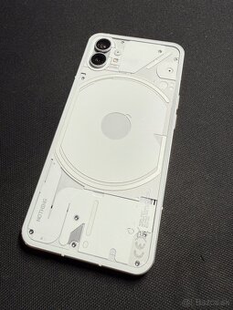 Nothing phone 1 - 2