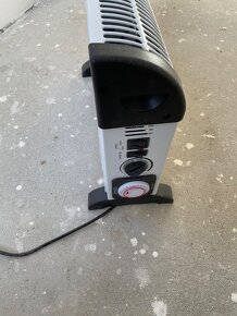 Teplovzdušný konvektor ohrievač Solight KP08 1 ks - 2