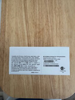 Apple AirPods Pro 2 - (USB-C) - 2