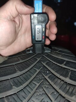 Zimne Hankook 205/55/R16, 2ks, 5,5-6mm, DOT:1921 - 2