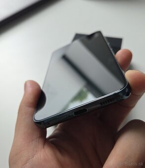 Samsung S22 - 2