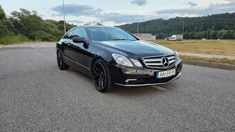 Mercedes-Benz E350 CDI Coupé - 2