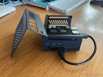 Raspberry Pi 5 a SSD disk 1TB v krabičke - 2