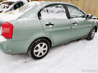 Hyundai accent benzin - 2
