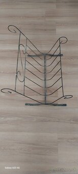 Drziak na noviny - 2