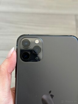 IPHONE 11 PRO MAX 64GB - 2