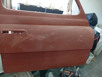 Predám dvere na škodu Spartak - 2