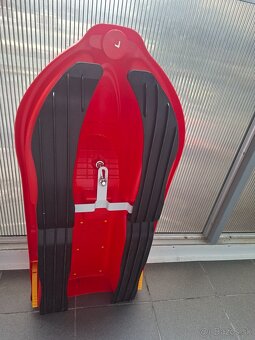 Boby s volantom do snehu - 2