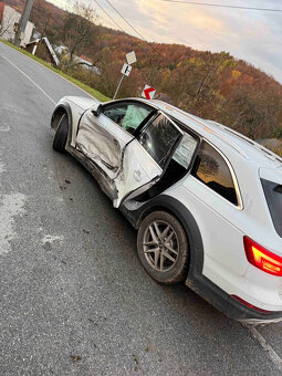 poškodené audi a4 allroad - 2