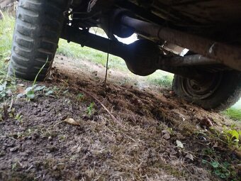 ARO M461 predná a zadná náprava - 2