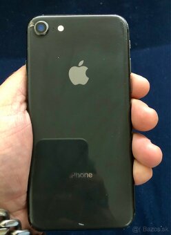 Iphone 8 64GB plne funkčný - 2