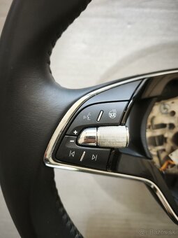 Volant Škoda vyhrievaný - 2