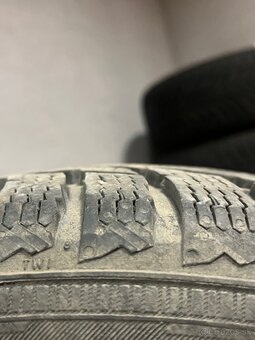 Zimne pneumatiky 185/65R15 - 2