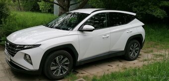 Hyundai Tucson 1,6 T-GDi rok 8/2021 pohon 4x4 kupovaný SR - 2
