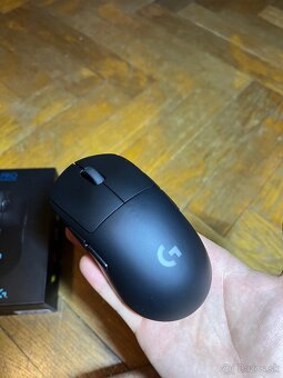 Logitech G Pro Wireless - 2
