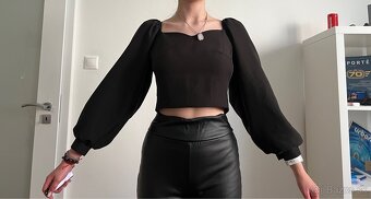 👚 Čierna kofta - 2