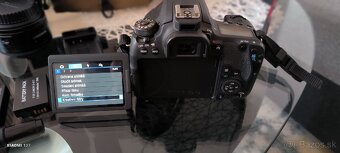 Canon 77D s príslušenstvom - 2