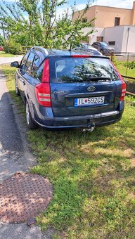 Predám kiu ceed kombi - 2