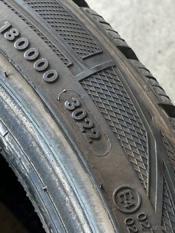 2x 235/40 R19 VREDESTEIN WINTRAC PRO 6mm - 2