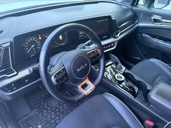 Prenájom KIA SPORTAGE 1.6 T-GDi HEV GT-Line AWD A/T - 2