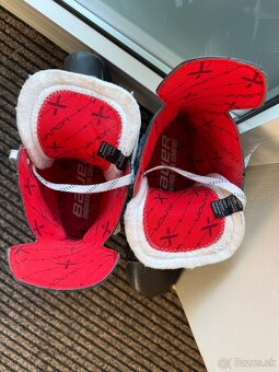 Korčule Bauer Vapor x 3.7 veľkosť 9,5 - 2