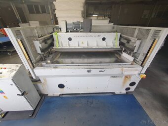 ZLAVA. Predám mostovú hydraulickú sekačku KAEV 6005, 40t - 2