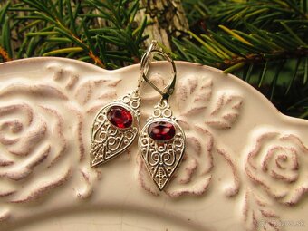 Strieborné náušnice s kameňom Granát, Ag 925 - 2