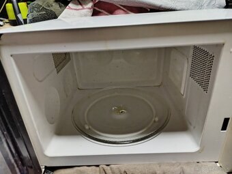 Predám mikrovlnku Daewoo - 2