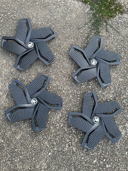 Aero kryty Škoda Enyaq Vision - 2