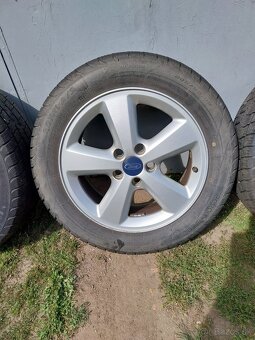 Elektrony na Ford Focus. - 2