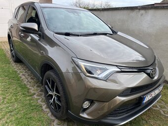 Toyota RAV4 - 2