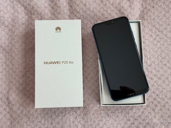 Huawei P20 lite 4/64gb - 2