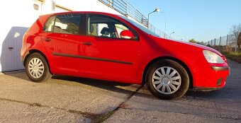 Volkswagen Golf - 2