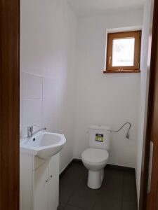 Zlaté Moravce prenájom priestoru 36m2 v centre mesta - 2