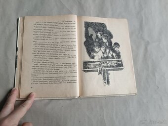 Alfred Hitchcock a traja pátrači:Záhada zeleného strašidla - 2